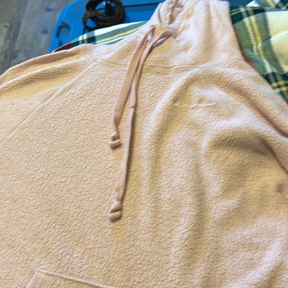 Victoria’s Secret PINK sweatshirt